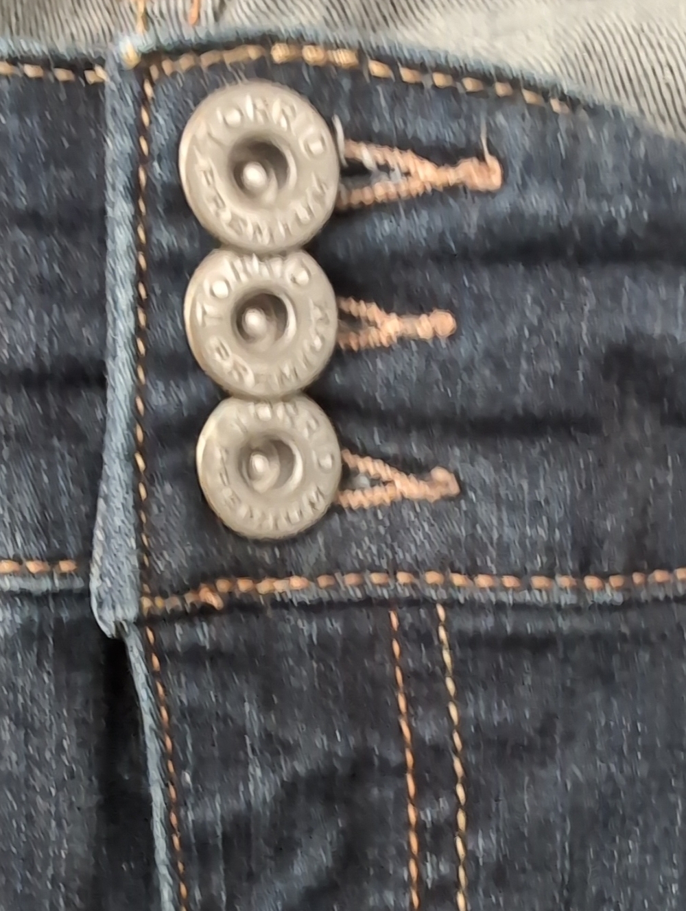 Torrid Denim Jegging - Picture 6 of 9
